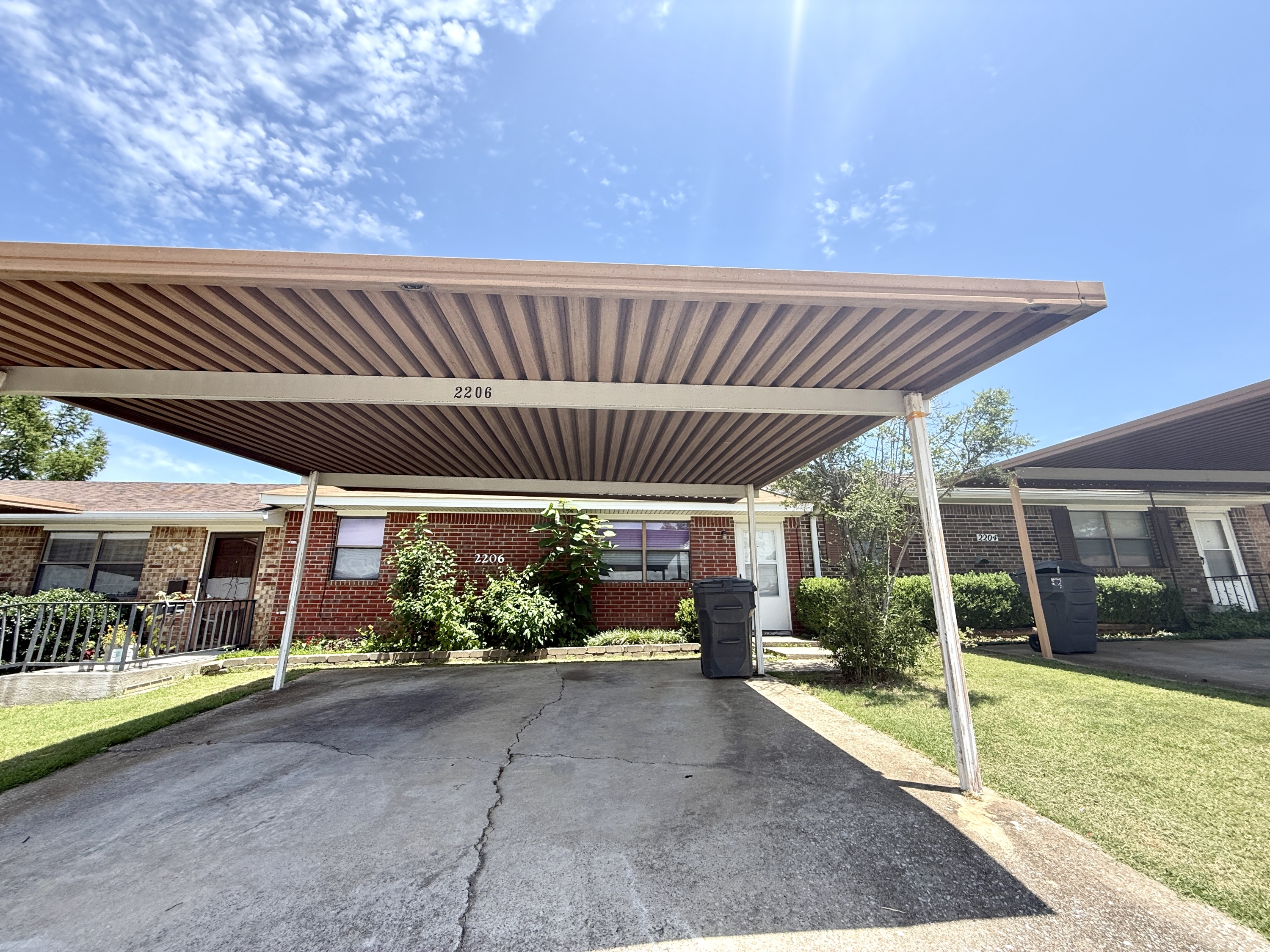 2206 Shenandoah Drive