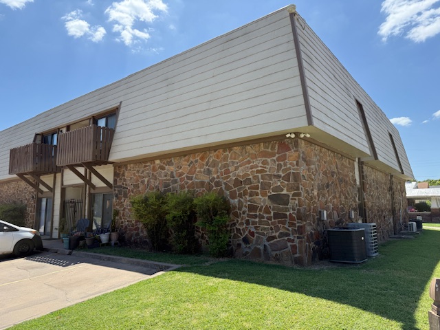 Jamestown Apartments 10