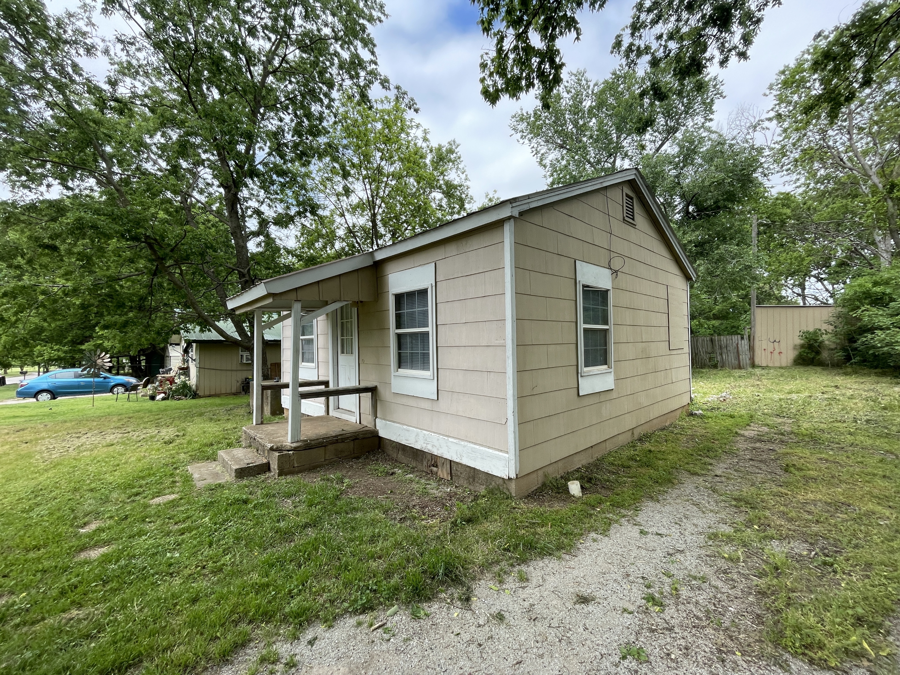 Property thumbnail image