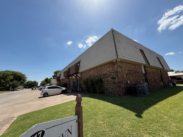 Jamestown Apartments 9