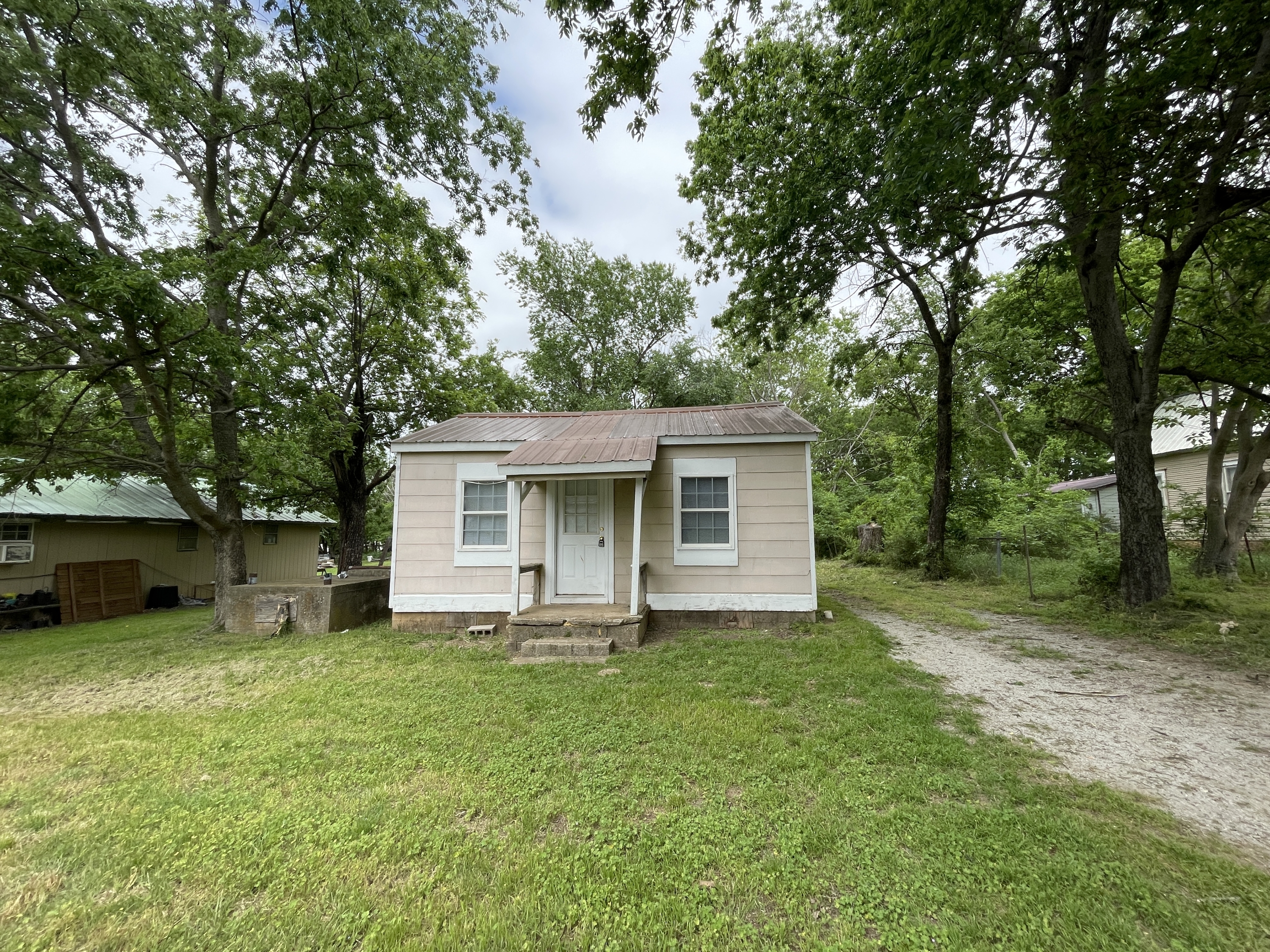 Property thumbnail image