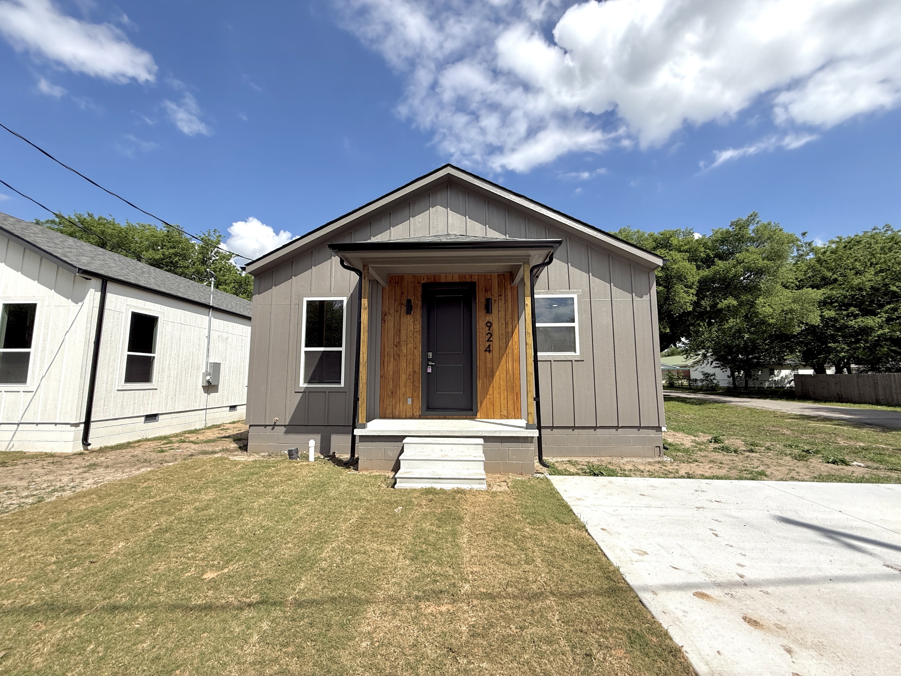 924 F Street Southwest